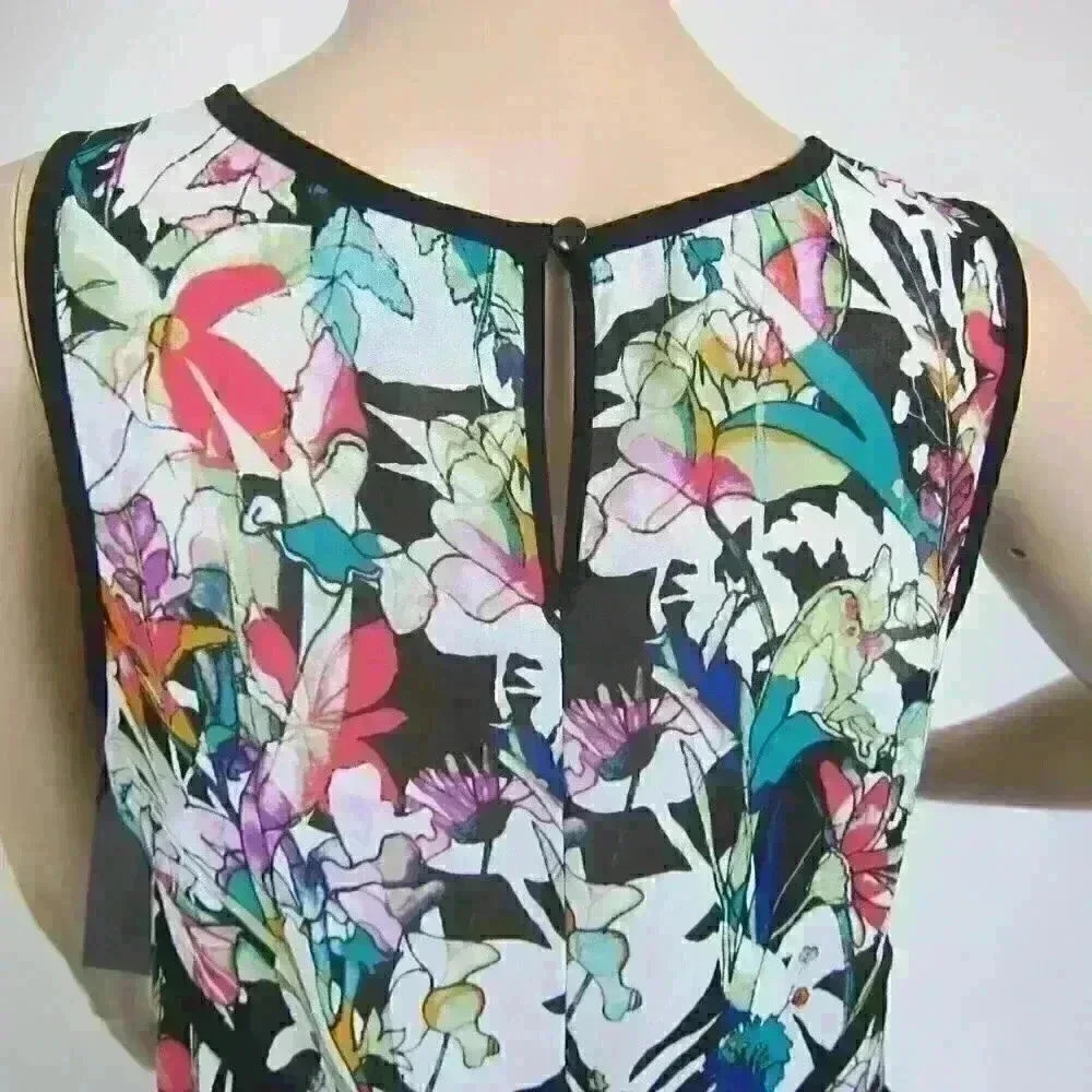 Sleeveless Top Medium Blouse Black Lace Neck & Multicolor Floral Print Flowy NEW - Picture 8 of 16